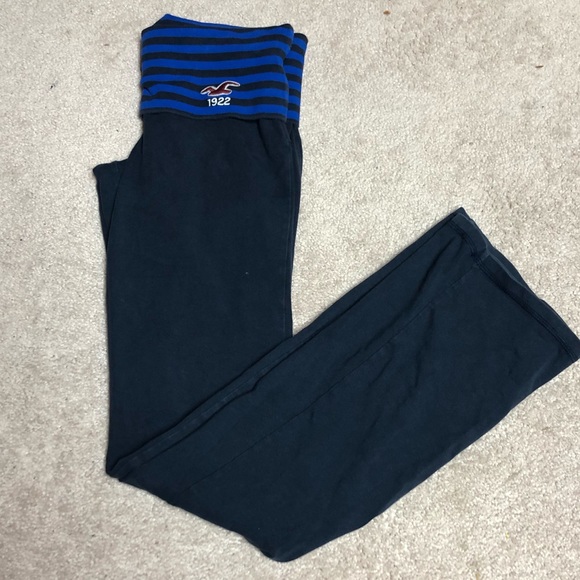 Hollister Pants - Hollister || Navy Yoga Pants